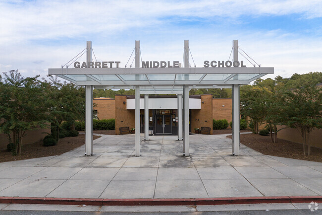 garrett middle