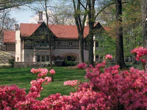 House and lawn of Callanwolde Fine Arts Center